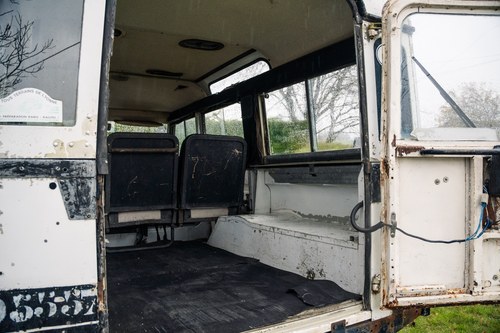 1981 Land Rover Series III 109" V8 Safari Station Wagon à venda (imagem 86 de 194)