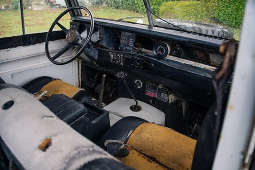 1981 Land Rover Series III 109" V8 Safari Station Wagon à venda (imagem 96 de 194)