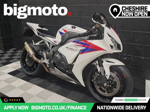 2013 HONDA CBR1000RR FIREBLADE FINANCE SPECIALISTS APPLY NOW A vendre