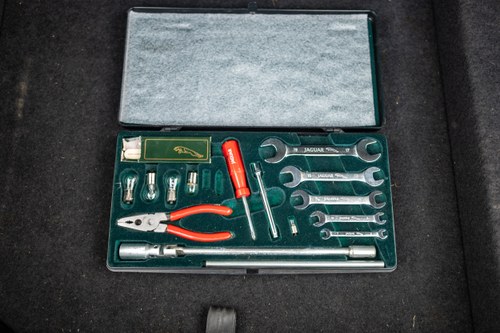 1996 Jaguar XK8 (X100) For Sale (picture 52 of 251)