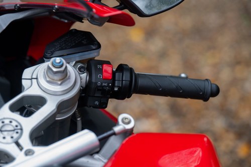 2003 Ducati 999 Biposto En venta (imagen 44 de 121)