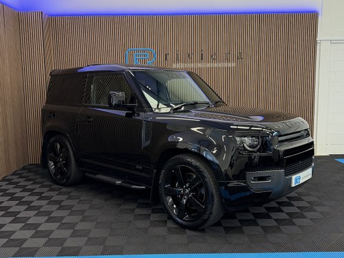 2022 Land Rover Defender 90 5.0 P525 V8 SUV 3dr Petrol Auto VENDU
