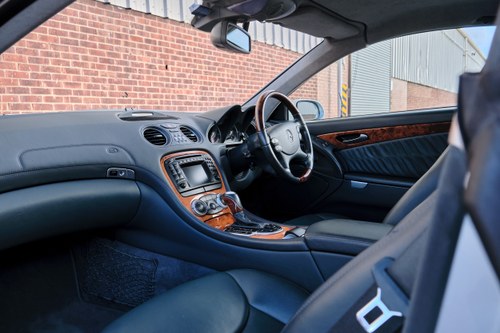 2003 Mercedes-Benz SL600 (R230) En venta (imagen 33 de 368)