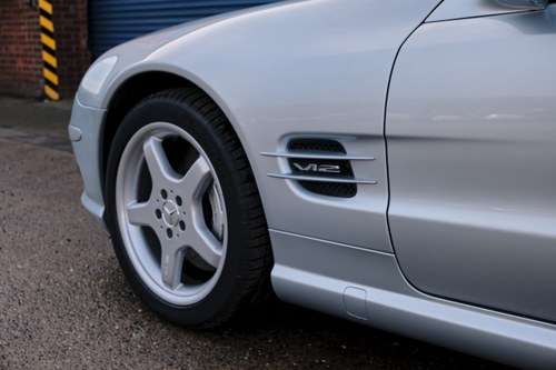 2003 Mercedes-Benz SL600 (R230) En venta (imagen 146 de 368)