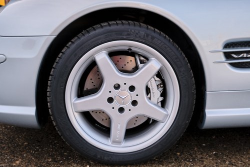 2003 Mercedes-Benz SL600 (R230) En venta (imagen 21 de 368)