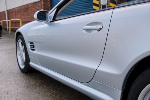 2003 Mercedes-Benz SL600 (R230) En venta (imagen 157 de 368)