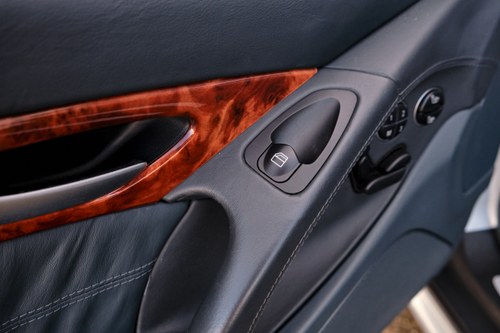 2003 Mercedes-Benz SL600 (R230) En venta (imagen 116 de 368)