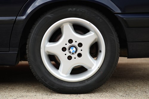 1995 BMW 530i Touring (E34) Te koop (foto 16 van 351)