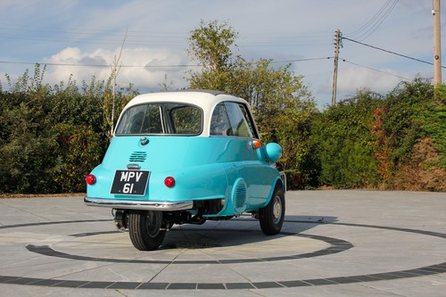 1960 BMW Isetta 300 En venta (imagen 29 de 116)