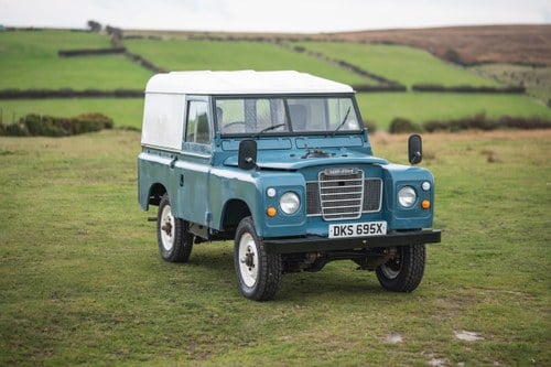 1983 Land Rover Series III 88" à vendre (picture 1 of 114)