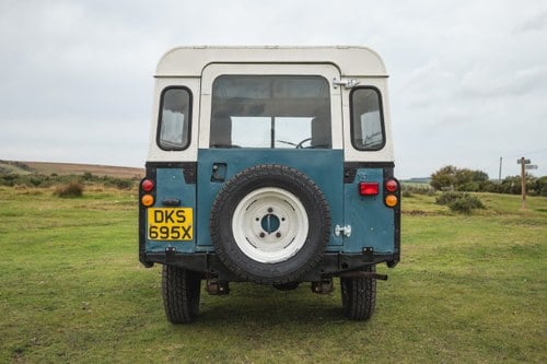 1983 Land Rover Series III 88" à vendre (picture 8 of 114)