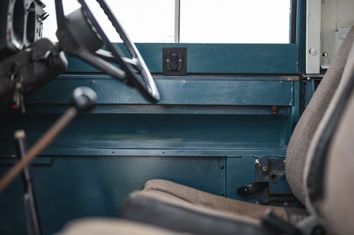 1983 Land Rover Series III 88" à vendre (picture 35 of 114)