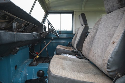 1983 Land Rover Series III 88" à vendre (picture 49 of 114)
