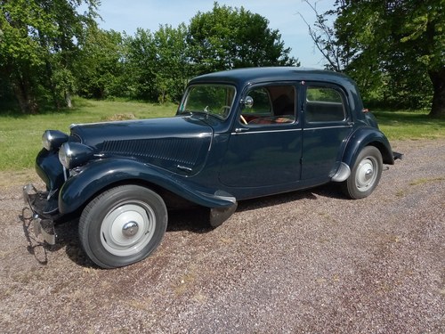 1957 Citroën Traction Avant 11 BL Te koop (foto 13 van 35)