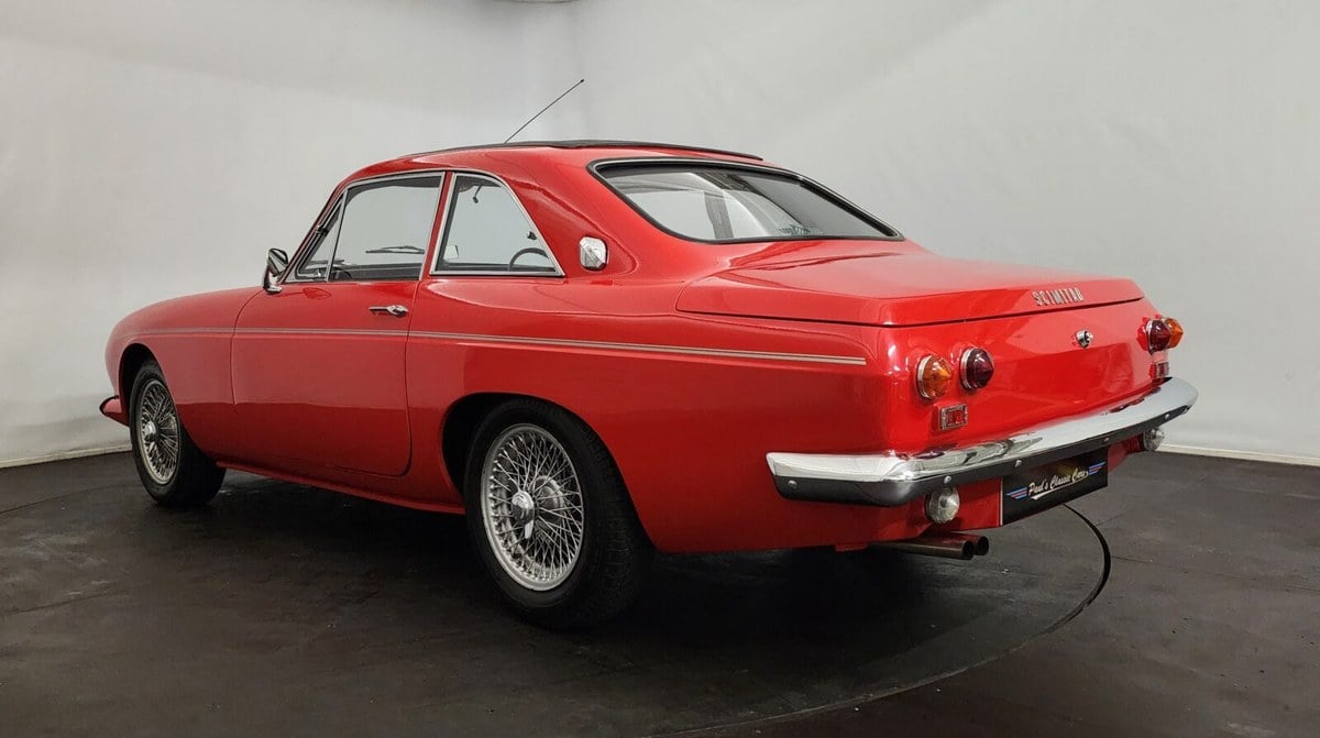 Driving Reliant 1966 Reliant Scimitar Red Manual, 4 speed Right Hand Drive in France ...