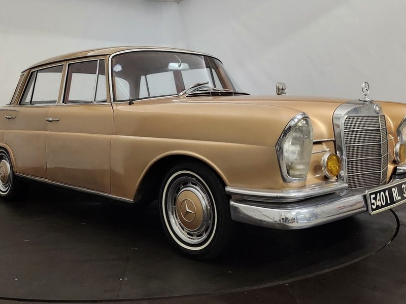 1964 Mercedes 220 SB