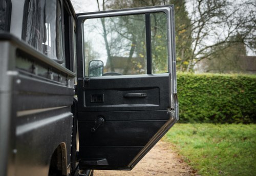 2008 Land Rover Defender 130 Pickup In vendita (immagine 13 di 105)