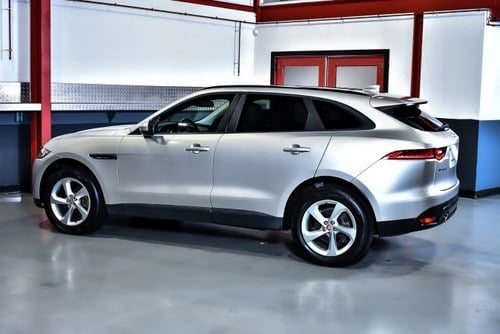 2017 Jaguar F-Pace 35t SUV Premium 3,0L V6 In vendita (immagine 18 di 82)