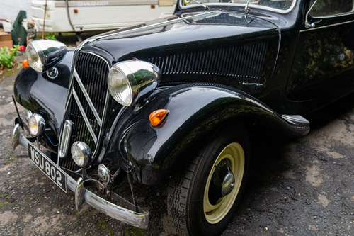 1955 Citroën Traction Avant Commerciale Te koop (foto 60 van 122)