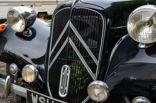 1955 Citroën Traction Avant Commerciale Te koop (foto 63 van 122)