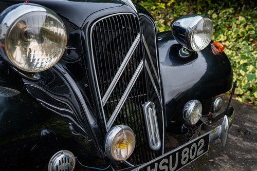 1955 Citroën Traction Avant Commerciale Te koop (foto 64 van 122)