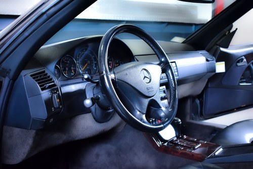 2000 Mercedes-Benz R129 SL500 Convertible 5,0L V8 zum Verkauf (Bild 45 von 110)