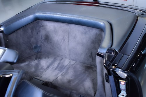 2000 Mercedes-Benz R129 SL500 Convertible 5,0L V8 zum Verkauf (Bild 57 von 110)