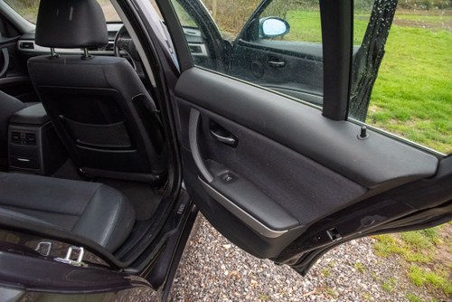 2007 BMW 330i E90 In vendita (immagine 53 di 174)