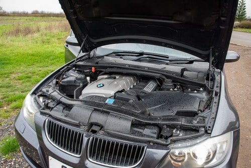 2007 BMW 330i E90 In vendita (immagine 9 di 174)