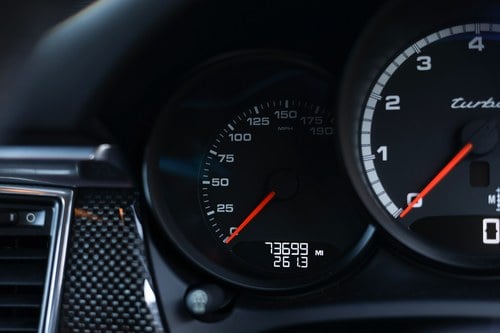 2014 Porsche Macan Turbo à venda (imagem 44 de 318)