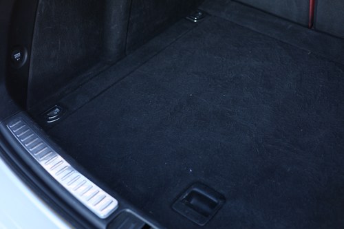 2014 Porsche Macan Turbo à venda (imagem 141 de 318)