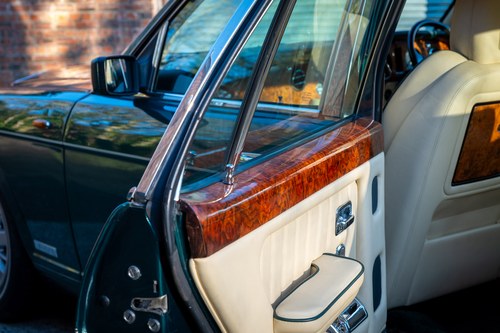 1996 Bentley Brooklands For Sale (picture 97 of 208)