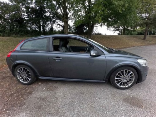 Volvo C30 DRIVe facelift 2010 1.6D Manual. LOW tax. Full MOT