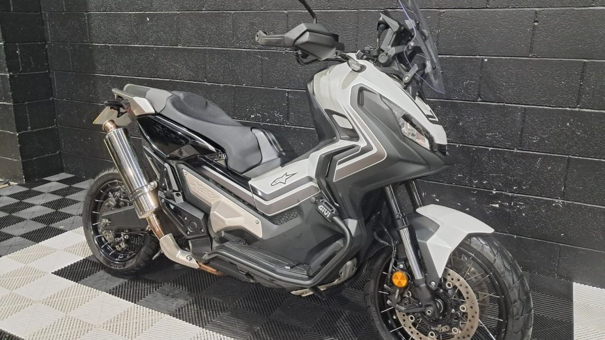 2020 Honda X-ADV White Automatic, 6 speed Right Hand Drive in United ...