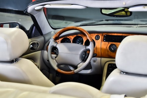 2002 Jaguar XK8 Convertible 4,0L V8 à vendre (picture 95 of 102)