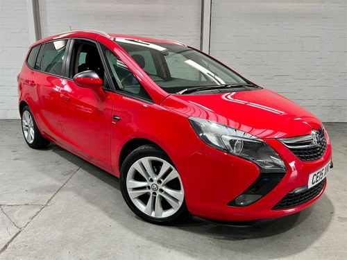 2015 Vauxhall Zafira Tourer SRi Kaufen Bei
