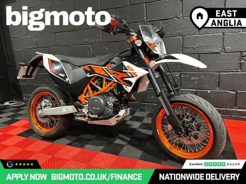 2014 KTM 690 SMC R FINANCE SPECIALISTS APPLY NOW In vendita