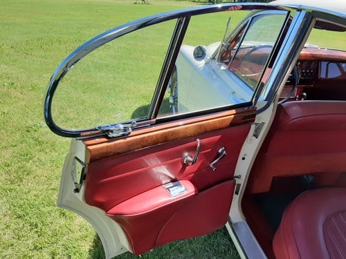 1960 Jaguar Mk2 3.4L MOD LHD à venda (imagem 17 de 69)
