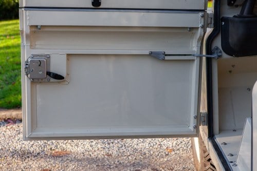 1975 Land Rover Series III 109" In vendita (immagine 45 di 229)