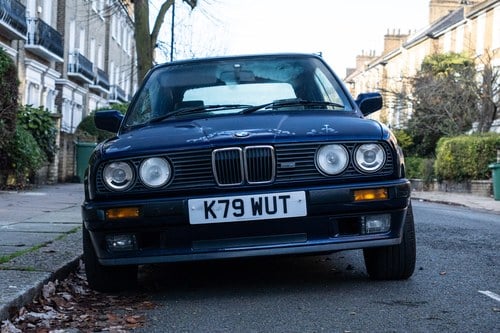 1993 BMW 320i Convertible (E30) à venda (imagem 9 de 155)