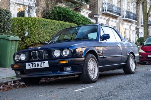 1993 BMW 320i Convertible (E30) à venda (imagem 10 de 155)