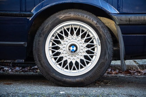 1993 BMW 320i Convertible (E30) à venda (imagem 19 de 155)