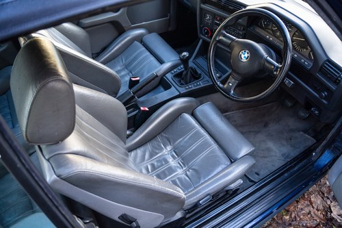 1993 BMW 320i Convertible (E30) à venda (imagem 31 de 155)