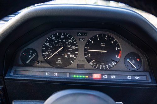 1993 BMW 320i Convertible (E30) à venda (imagem 64 de 155)