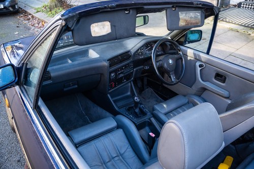 1993 BMW 320i Convertible (E30) à venda (imagem 94 de 155)