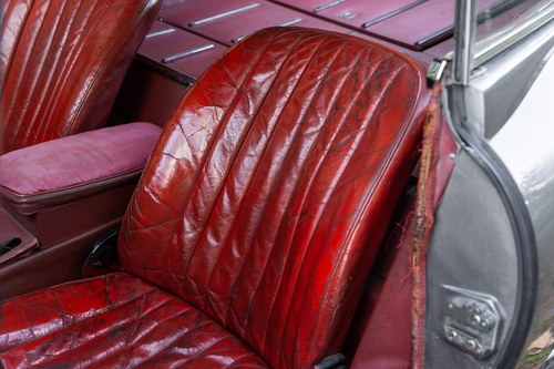 1968 Jaguar E-Type Series 1 4.2L FHC LHD In vendita (immagine 44 di 124)