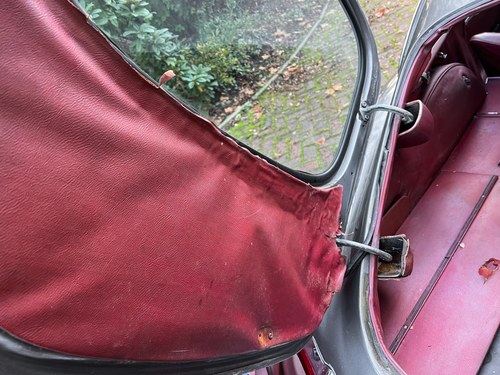 1968 Jaguar E-Type Series 1 4.2L FHC LHD In vendita (immagine 69 di 124)