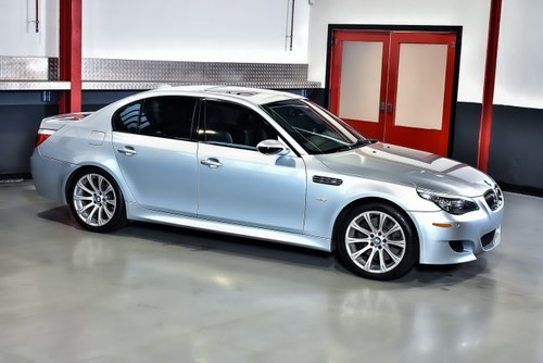 2008 BMW M5 Sedan 5,0L V10 à venda (imagem 7 de 96)