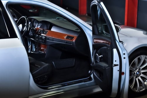 2008 BMW M5 Sedan 5,0L V10 à venda (imagem 39 de 96)