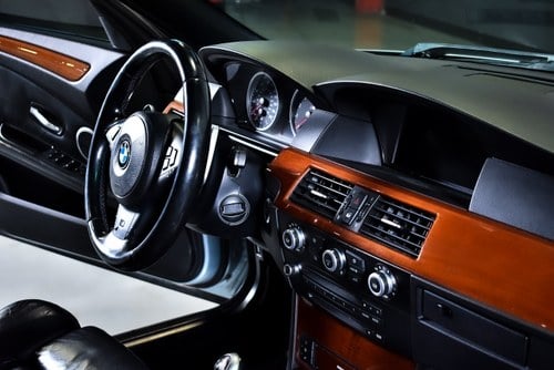 2008 BMW M5 Sedan 5,0L V10 à venda (imagem 46 de 96)